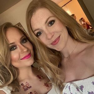 Meet your Posher, Katelyn